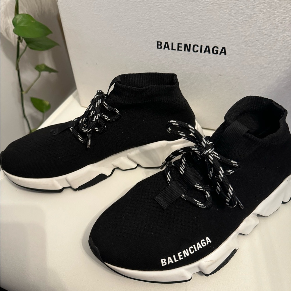 Balenciaga Sneakers Women's 8/9